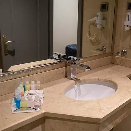 Hotel Mineo Park 4*
