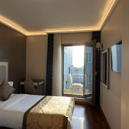 Taksim Stare 4* איסטמבול