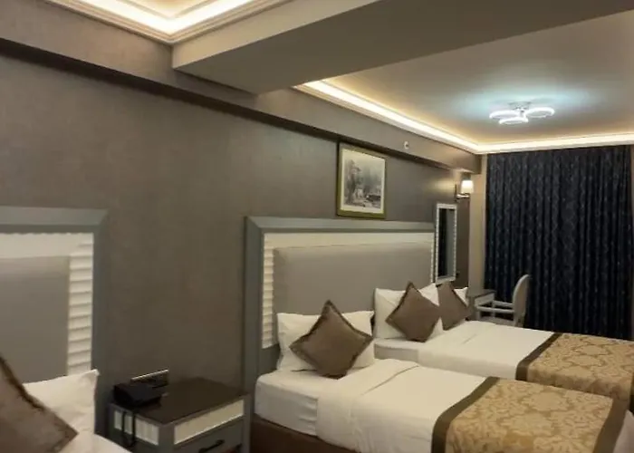 Taksim Stare Hotell 4*